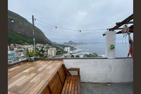 Casa à venda com 110m², 4 quartos e sem vaga