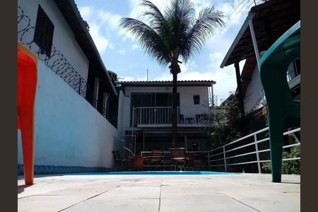 Casa à venda com 500m², 8 quartos e sem vaga