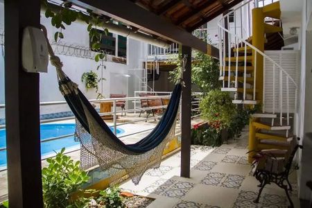 Casa à venda com 500m², 8 quartos e sem vaga