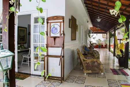 Casa à venda com 500m², 8 quartos e sem vaga