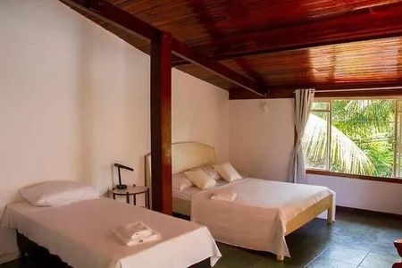 Casa à venda com 500m², 8 quartos e sem vaga