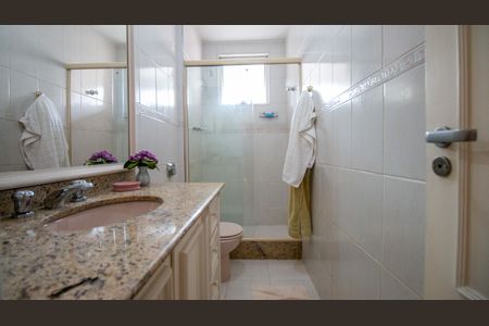 Apartamento à venda com 120m², 3 quartos e 1 vagaBanheiro Suíte