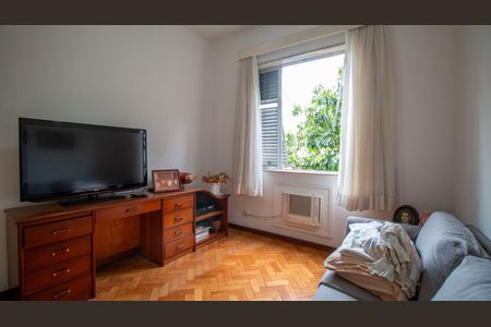 Apartamento à venda com 120m², 3 quartos e 1 vagaQuarto 2