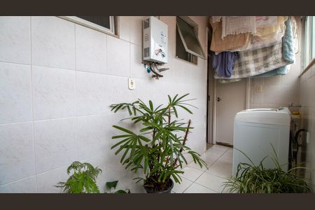 Apartamento à venda com 120m², 3 quartos e 1 vagaÁrea de Serviço