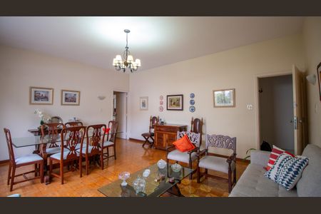 Apartamento à venda com 120m², 3 quartos e 1 vagaSala