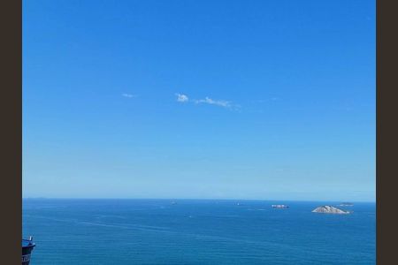 Casa à venda com 80m², 2 quartos e sem vaga