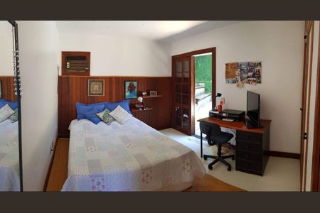 Casa à venda com 2 quartos, 442m² em Jacarepaguá, Rio de Janeiro