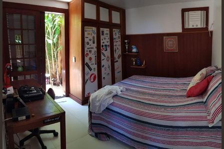 Casa à venda com 2 quartos, 442m² em Jacarepaguá, Rio de Janeiro