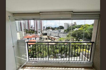 Apartamento para alugar com 45m², 1 quarto e 1 vaga Apartamento para alugar com 45m², 1 quarto e 1 vagaVaranda