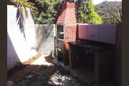 Apartamento à venda com 120m², 3 quartos e sem vaga