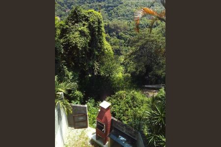 Apartamento à venda com 120m², 3 quartos e sem vaga