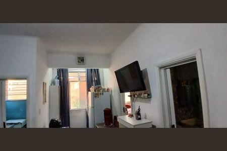 Apartamento à venda com 34m², 1 quarto e sem vaga