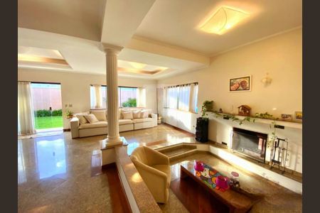 Casa à venda com 4 quartos, 426m² em Parque dos Principes, São Paulo