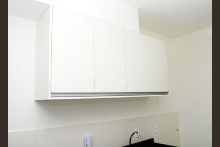 Cozinha - Armários de apartamento para alugar com 2 quartos, 59m² em Goiânia, Belo Horizonte
