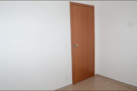 Quarto 2 de apartamento para alugar com 2 quartos, 59m² em Goiânia, Belo Horizonte