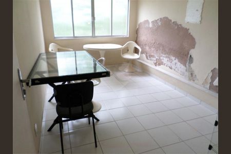 Casa à venda com 695m², 4 quartos e 6 vagas