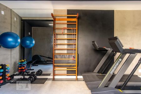 Studio à venda com 28m², 1 quarto e sem vaga Studio à venda com 28m², 1 quarto e sem vagaAcademia