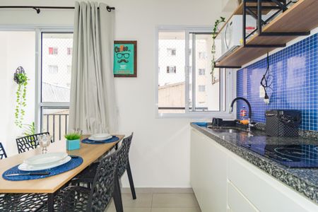 Studio à venda com 28m², 1 quarto e sem vaga Studio à venda com 28m², 1 quarto e sem vagaCozinha