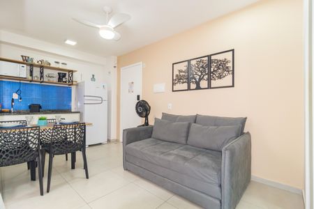 Studio à venda com 28m², 1 quarto e sem vaga Studio à venda com 28m², 1 quarto e sem vagaSala