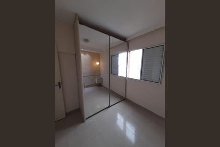 Apartamento à venda com 2 quartos, 45m² em Canhema, Diadema