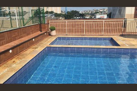 Apartamento à venda com 2 quartos, 45m² em Canhema, Diadema