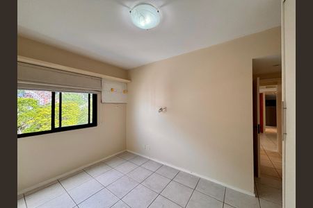 Apartamento à venda com 86m², 3 quartos e 1 vaga Apartamento à venda com 86m², 3 quartos e 1 vagaSuíte