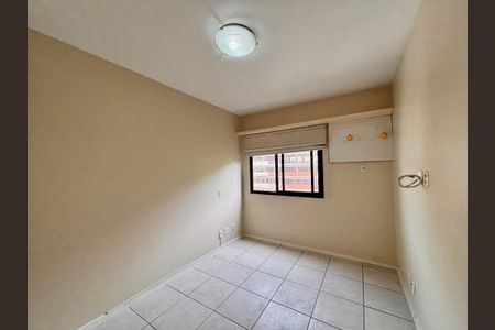 Apartamento à venda com 86m², 3 quartos e 1 vaga Apartamento à venda com 86m², 3 quartos e 1 vagaSuíte
