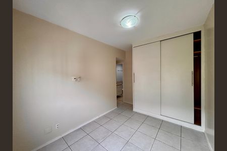 Apartamento à venda com 86m², 3 quartos e 1 vaga Apartamento à venda com 86m², 3 quartos e 1 vagaSuíte