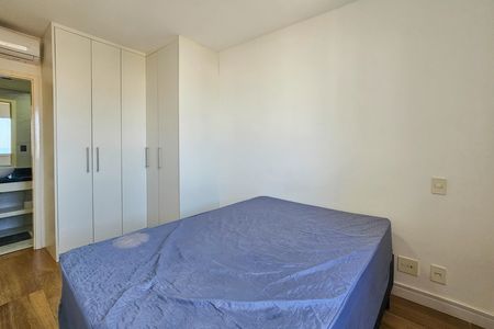 Apartamento para alugar com 65m², 2 quartos e 2 vagas Apartamento para alugar com 65m², 2 quartos e 2 vagasSuíte