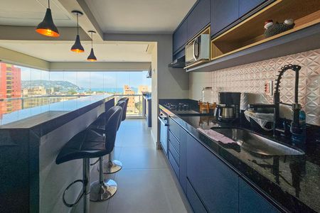 Apartamento para alugar com 65m², 2 quartos e 2 vagas Apartamento para alugar com 65m², 2 quartos e 2 vagasCozinha