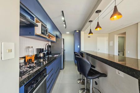 Cozinha de apartamento para alugar com 2 quartos, 65m² em Parque Enseada, Guarujá