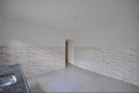 Casa para alugar com 131m², 2 quartos e 2 vagasCozinha