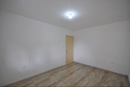 Casa para alugar com 131m², 2 quartos e 2 vagasQuarto 1