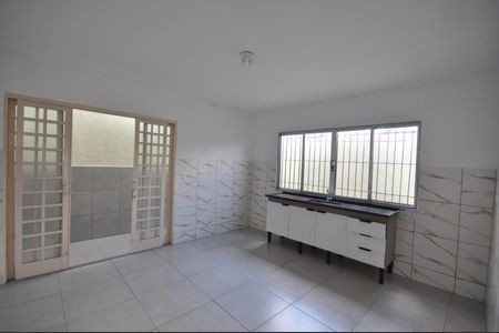 Casa para alugar com 131m², 2 quartos e 2 vagasCozinha