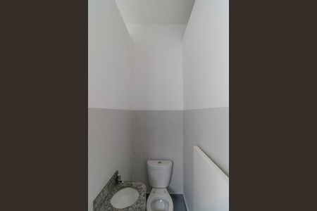 Casa à venda com 271m², 3 quartos e 2 vagas Casa à venda com 271m², 3 quartos e 2 vagasBanheiros