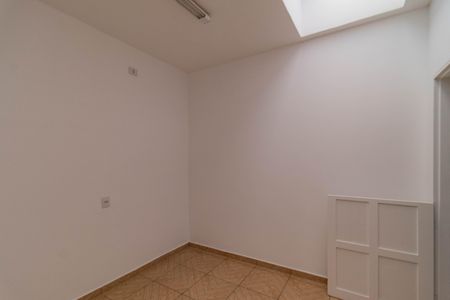 Casa à venda com 271m², 3 quartos e 2 vagas Casa à venda com 271m², 3 quartos e 2 vagasQuarto 3