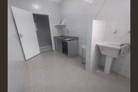 Apartamento à venda com 2 quartos, 50m² em Parque Maria Domitila, São Paulo