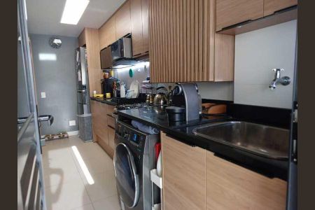 Apartamento à venda com 72m², 2 quartos e 1 vaga