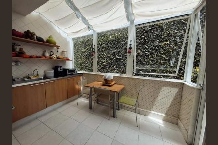 Casa à venda com 600m², 5 quartos e 4 vagas