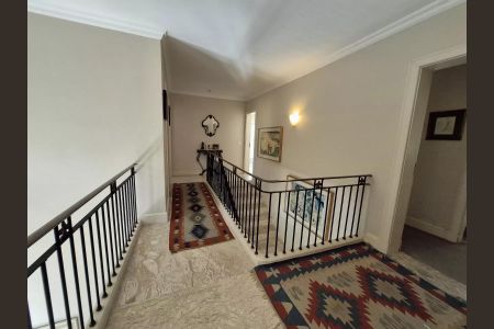 Casa à venda com 600m², 5 quartos e 4 vagas