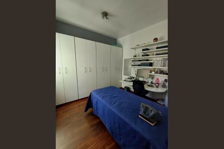 Casa à venda com 3 quartos, 165m² em Parque das Nações, Santo André