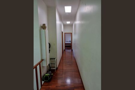 Casa à venda com 3 quartos, 165m² em Parque das Nações, Santo André