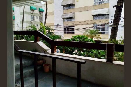 Casa à venda com 4 quartos, 425m² em Jardim Guanabara, Rio de Janeiro