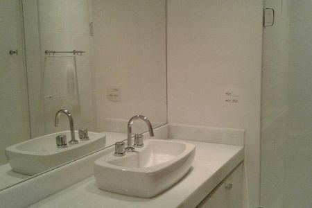 Apartamento à venda com 3 quartos, 170m² em Santa Cecilia, São Paulo