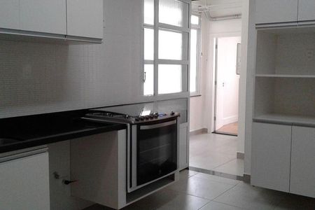 Apartamento à venda com 3 quartos, 170m² em Santa Cecilia, São Paulo