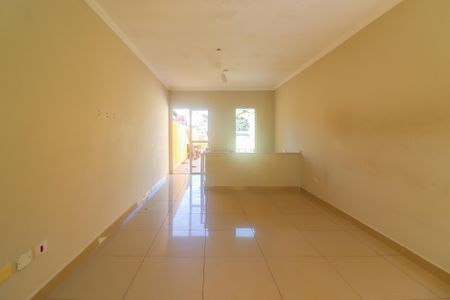 Sala de casa para alugar com 3 quartos, 150m² em Vila Adalgisa, São Paulo