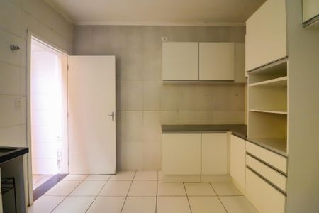 Casa para alugar com 150m², 3 quartos e 2 vagas Casa para alugar com 150m², 3 quartos e 2 vagasSala de Jantar / Cozinha