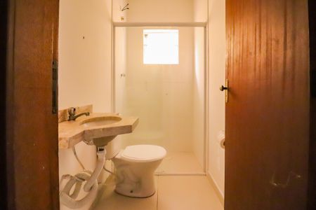 Casa para alugar com 150m², 3 quartos e 2 vagas Casa para alugar com 150m², 3 quartos e 2 vagasBanheiro Social