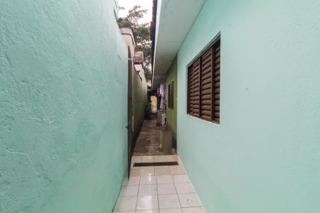Casa para alugar com 37m², 1 quarto e 1 vagaÁrea de Serviço