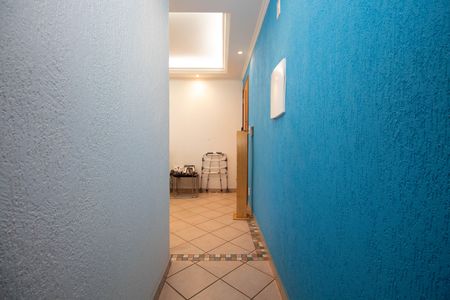 Corredor de apartamento à venda com 1 quarto, 50m² em Asa Sul, Brasília